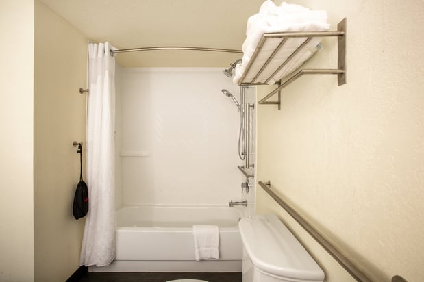 Images Holiday Inn Morgantown - Reading Area by IHG