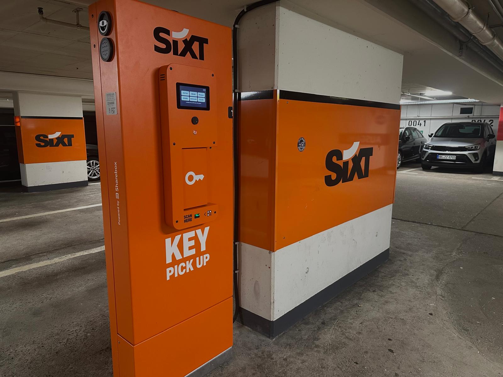 SIXT Autovermietung Hamburg Hauptbahnhof, Glockengießerwall 8 im Hbf in Hamburg