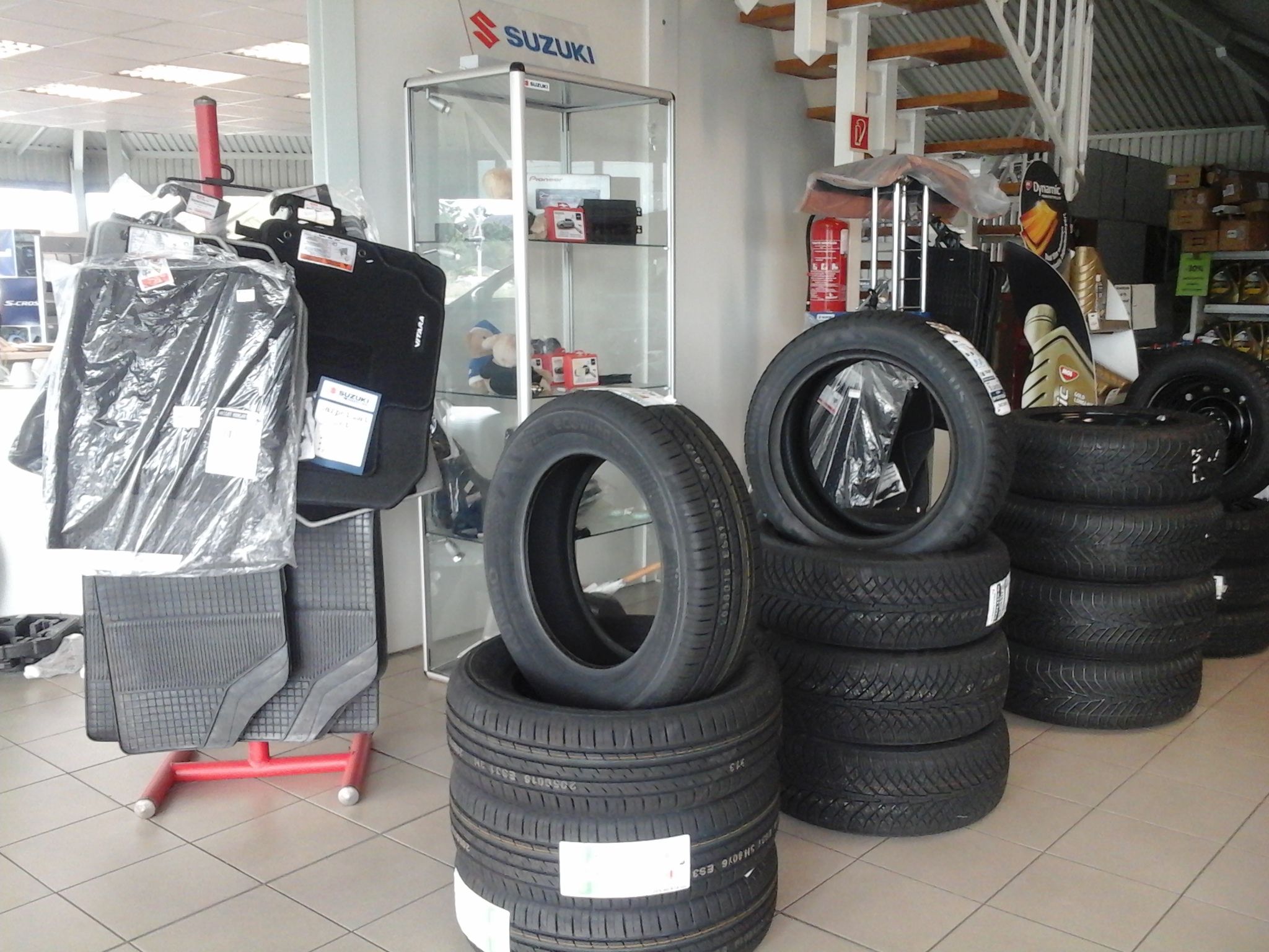Images Suzuki Molnár Autóház