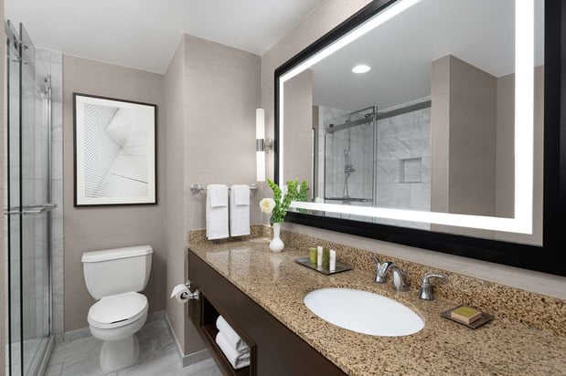 Images Hilton Indianapolis Hotel & Suites