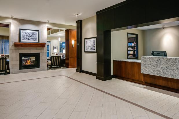 Images Staybridge Suites Des Moines Downtown, an IHG Hotel