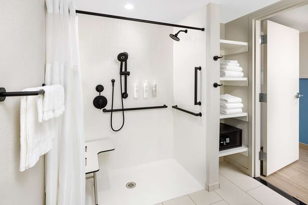 Images Hilton Garden Inn Ocean City Oceanfront