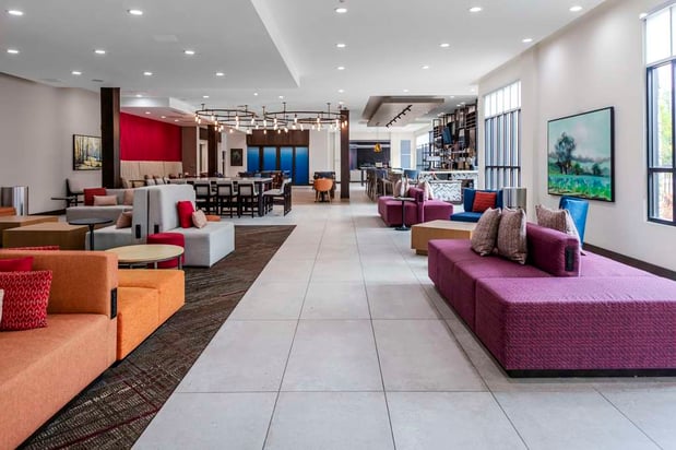 Images Hilton Garden Inn Detroit Utica