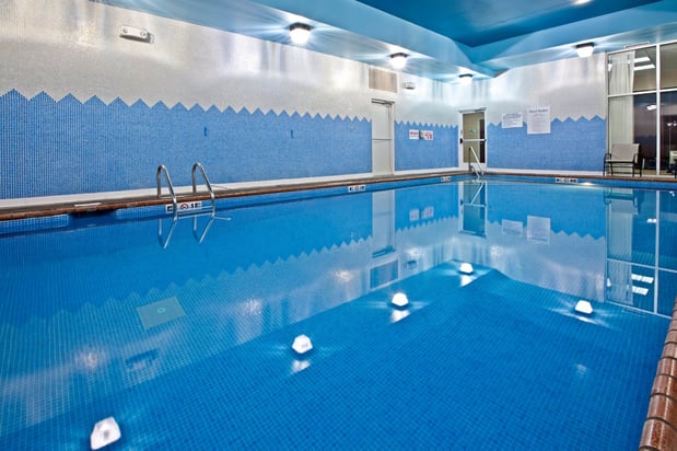 Images Holiday Inn Louisville Airport South by IHG