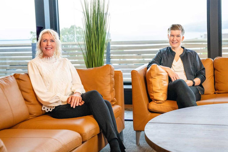 Images TETT PÅ REGNSKAP & RÅDGIVNING AS