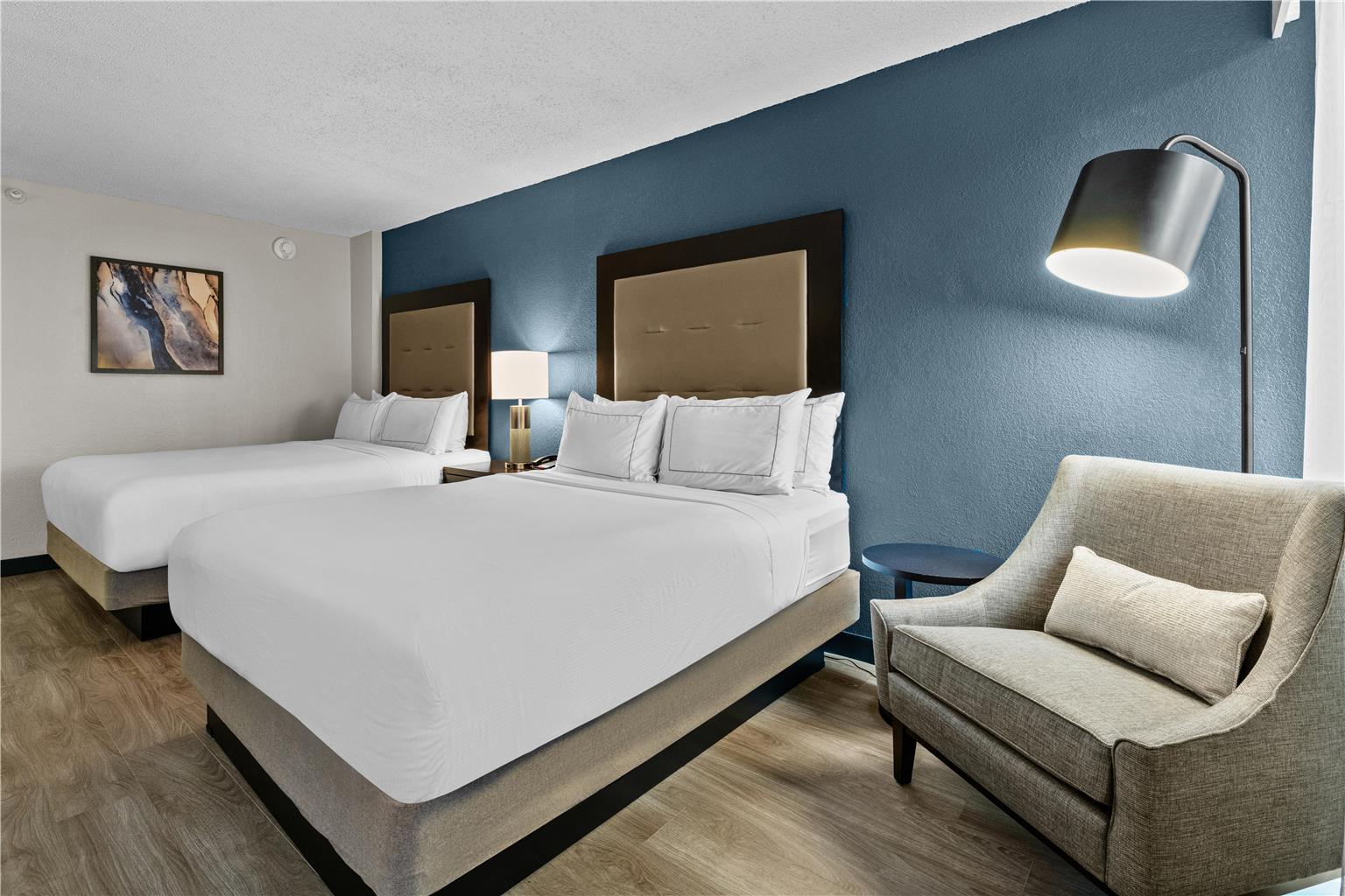Guest room