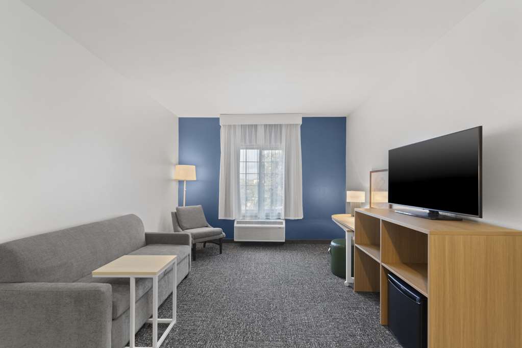 Guest room