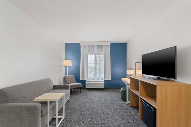 Images Spark by Hilton San Antonio Dominion