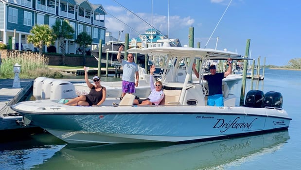 Images FantaSea Private Charters
