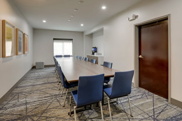 Images Holiday Inn Express & Suites Hinesville East - Fort Stewart by IHG
