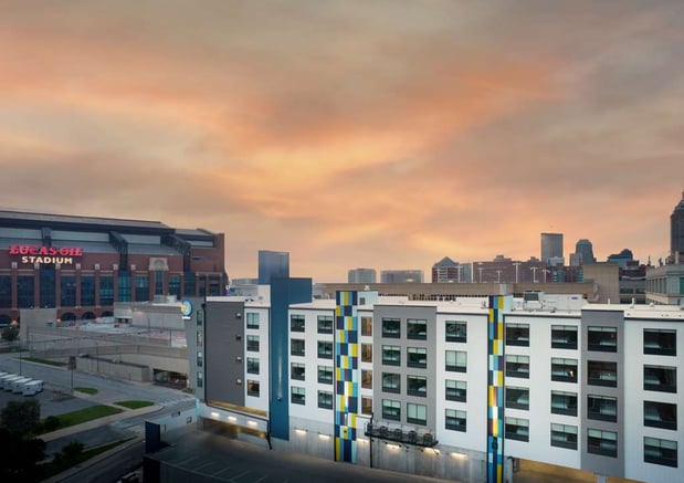 Images Tru by Hilton Indianapolis Downtown