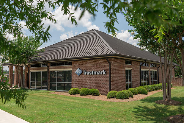 Images Trustmark Mortgage