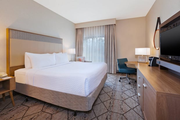Images Crowne Plaza Columbus North- Worthington by IHG