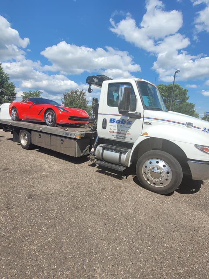 If you're in need of towing service in Minnesota, look no further than Bob's Towing & Recovery. Our ultimate goal is to serve you and make your experience with us a pleasant one. Locally owned and operated, we provide tow truck services for cars, trucks, semis, tractors, motorcycles and boats.