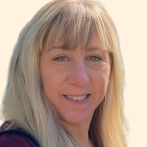 Images Lisa Lavelle, Therapist