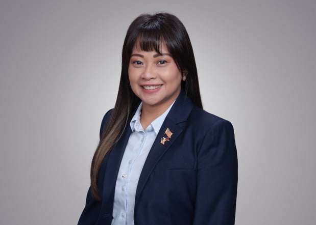 Images First Command Financial Advisor - Jessica Bellota