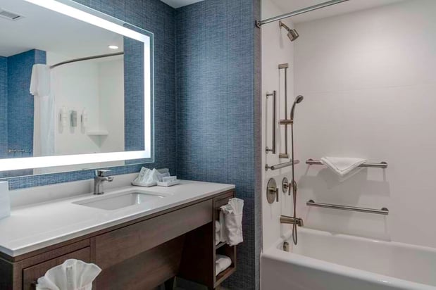Images Home2 Suites by Hilton Northville Detroit