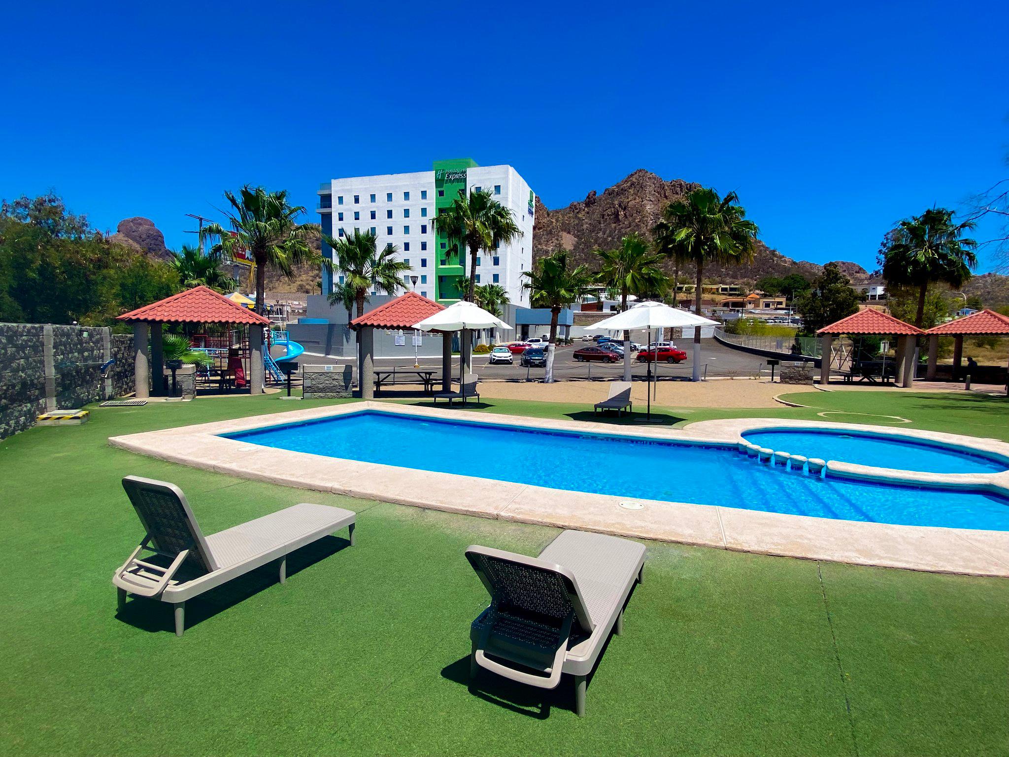 Images Holiday Inn Express Guaymas, an IHG Hotel