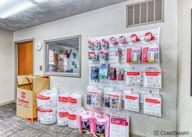 Images CubeSmart Self Storage