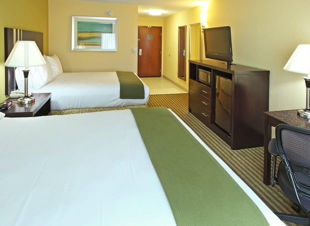 Images Holiday Inn Express & Suites Carthage by IHG