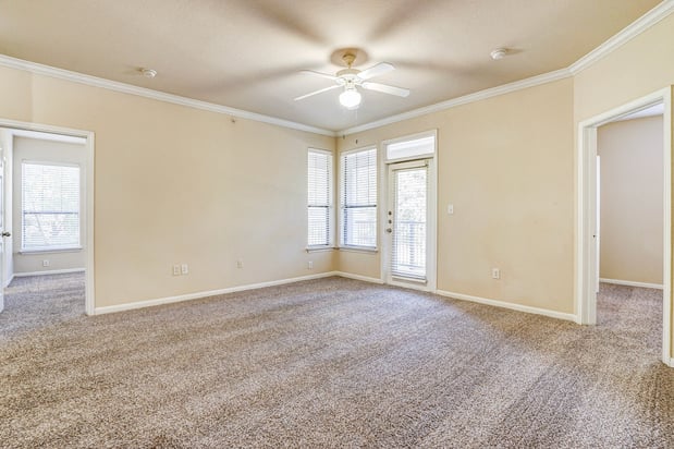 Images Cypress Lake at Stonebriar Apartments