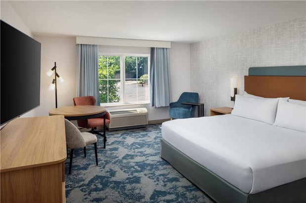 Images Hampton Inn Nashua