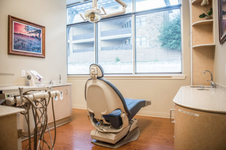 Dentist North Austin Dentistry, Dr.Logan Miller provides clean and comfortable facility for dental care