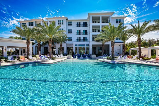 Images Altis Grand Twin Lakes