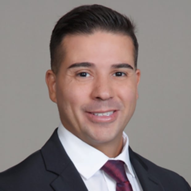 Images Edward Jones - Financial Advisor: Gustavo Ventura
