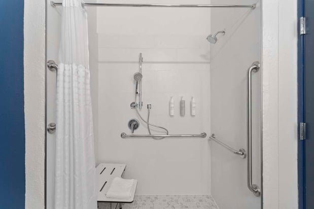 Images Spark by Hilton San Antonio Dominion