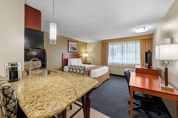 Images Best Western Cascadia Inn