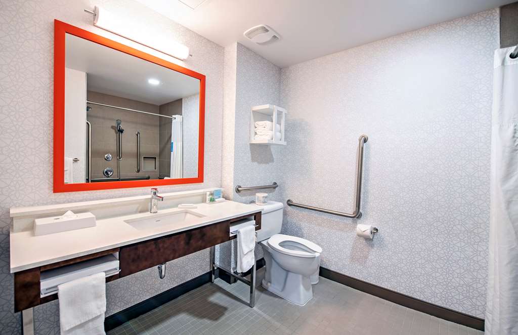Images Hampton Inn by Hilton Ottawa