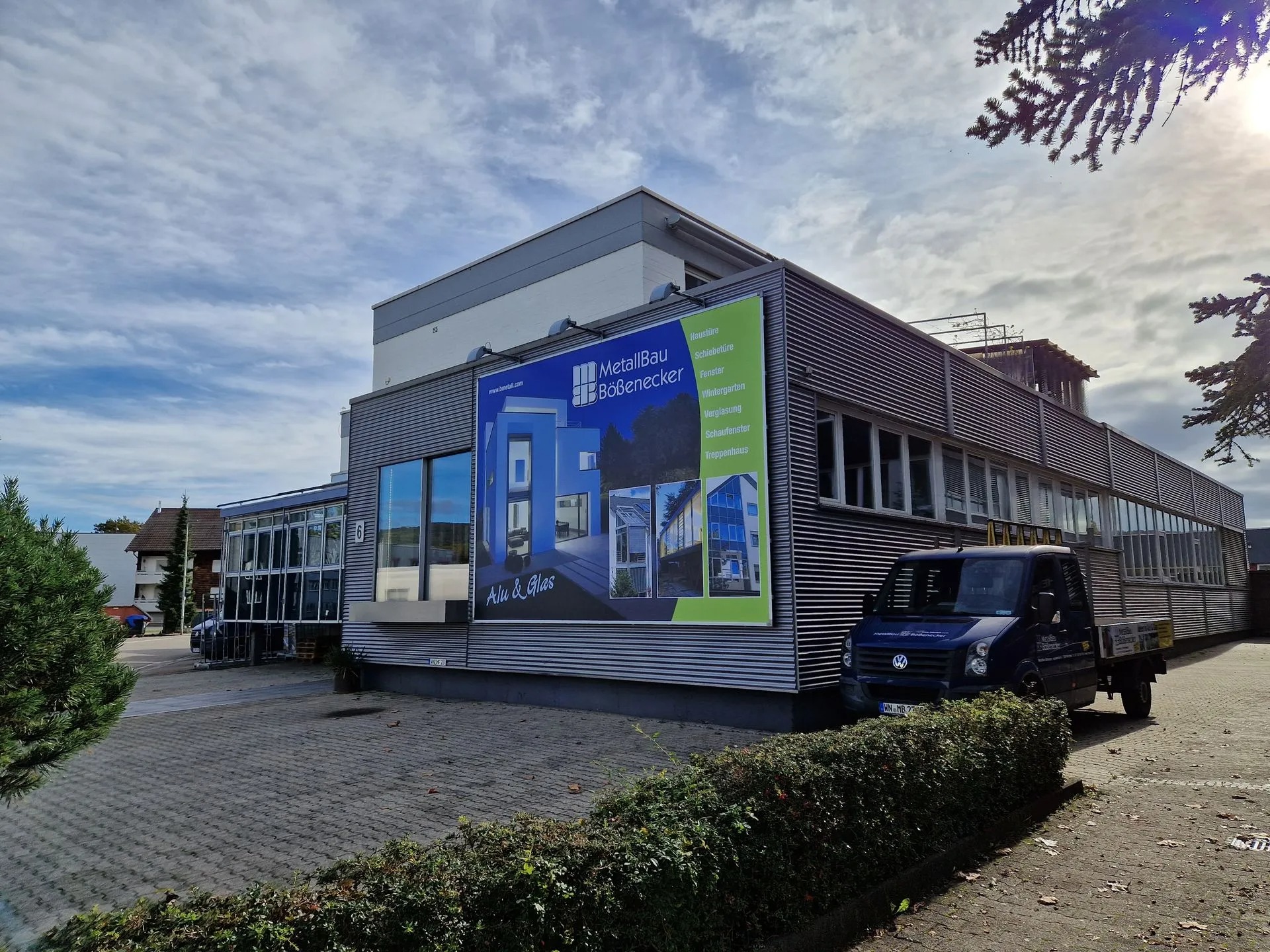 Bößenecker Metallbau GmbH – Aluminium-Fenster & Türen in Weinstadt / Großraum Stuttgart, Heinkelstraße 6 in Weinstadt