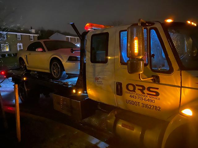 Quality Roadside Service and Towing Photo