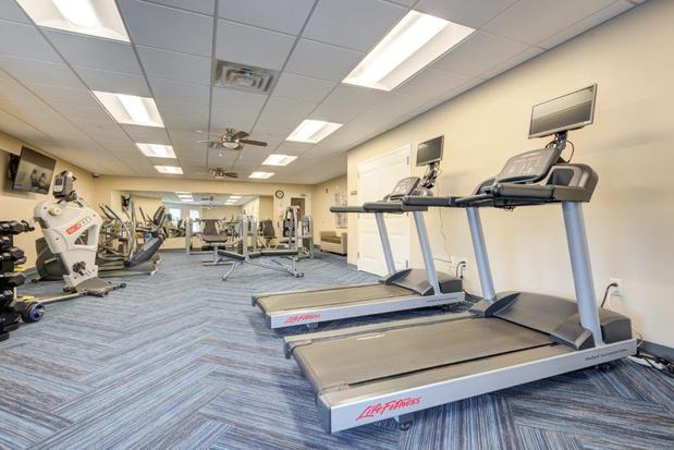 Images The Marquis at the Woods Apartments & Townhomes