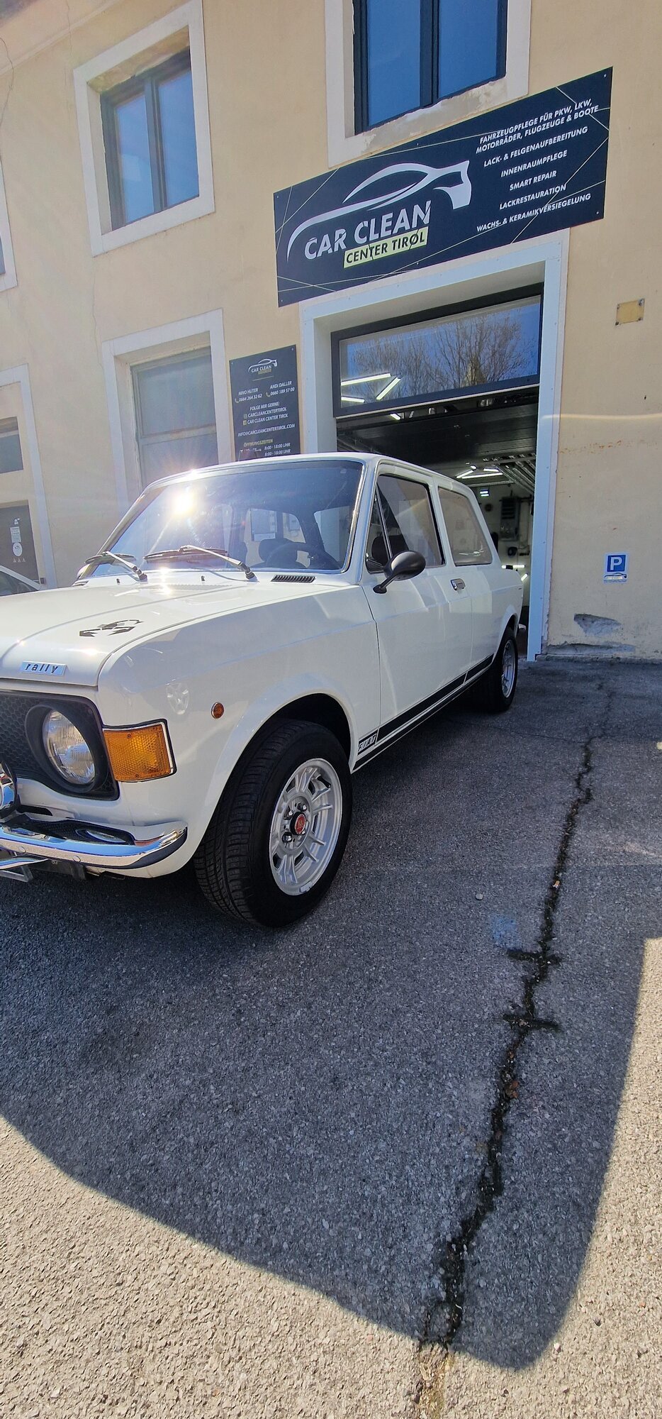 Car Clean Center Tirol, Gewerbepark Süd 11 in Mils