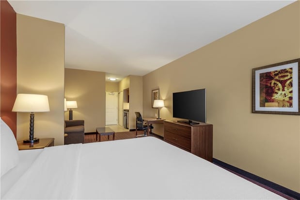 Images Best Western Plus Hudson Hotel & Suites