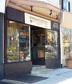 Images Roxborough Shoe & Luggage Repair