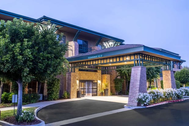 Images Hampton Inn & Suites Agoura Hills