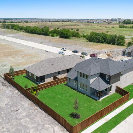 Images UnionMain Homes - Walden Pond 50's