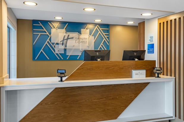 Images Holiday Inn Express & Suites Indianapolis - East by IHG