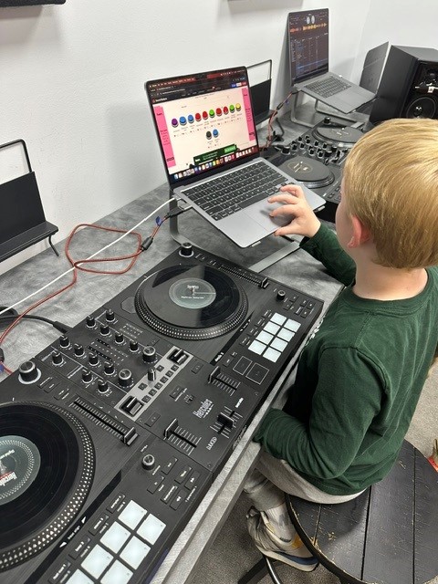 Images Bach to Rock River Edge