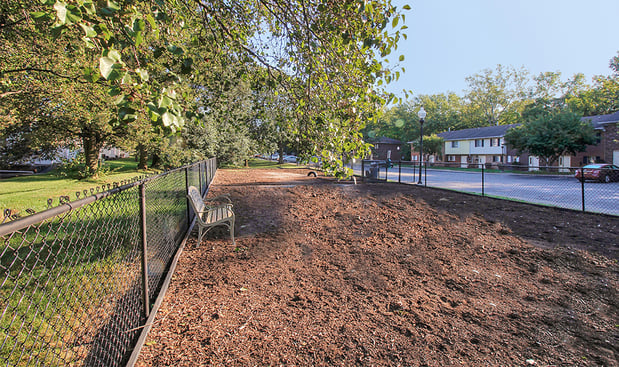 Images Elmwood Terrace Apartments & Townhomes