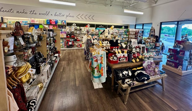 Images Gretchen's Hallmark Shop