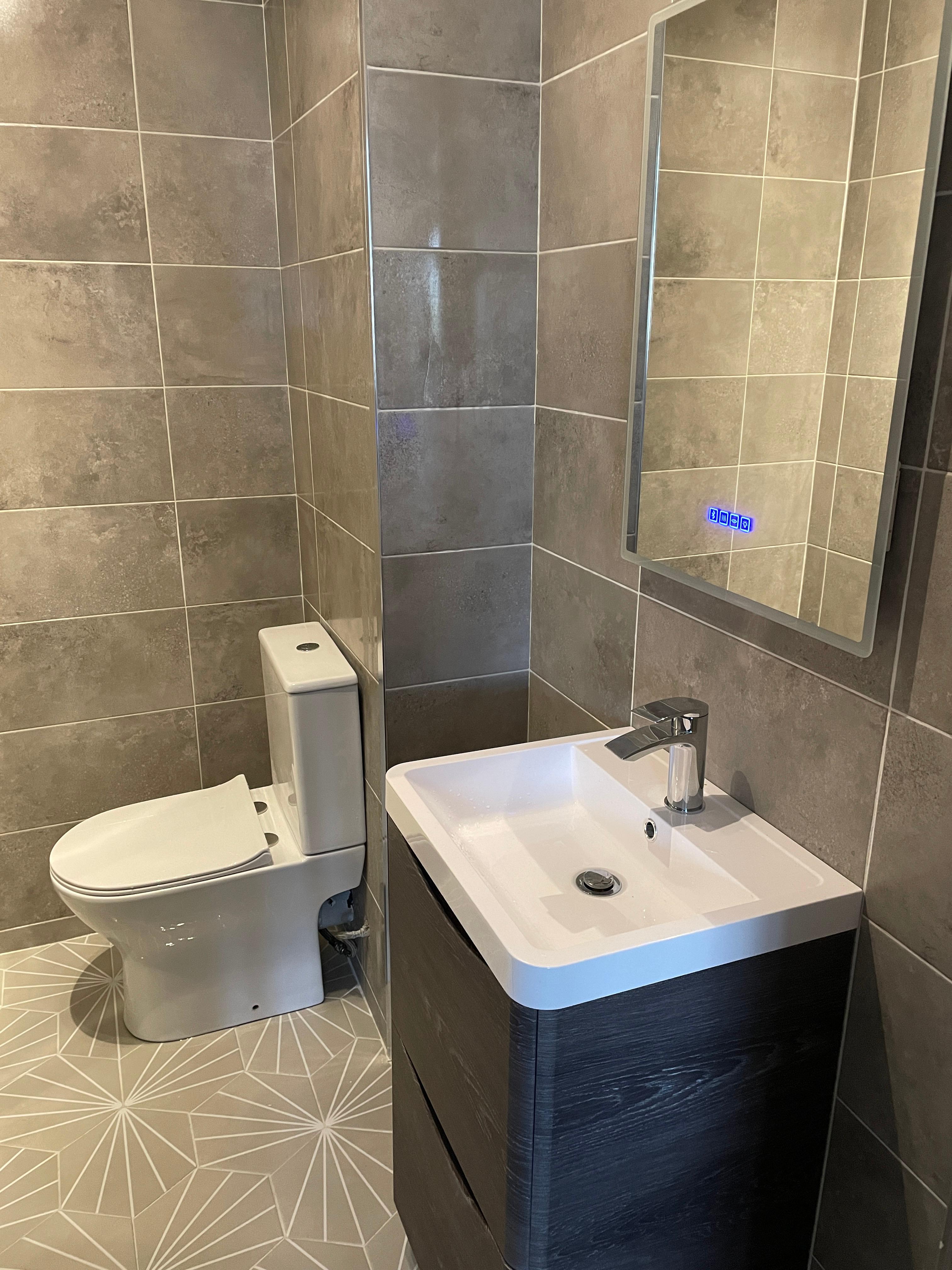 Revive Bathrooms and Flooring 3