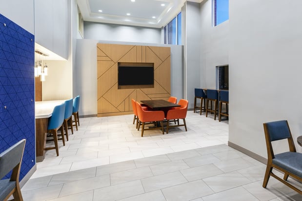 Images Holiday Inn Express & Suites Vicksburg by IHG