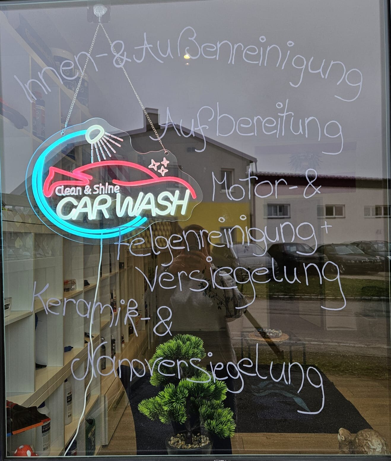 Bild 1 von MST Group