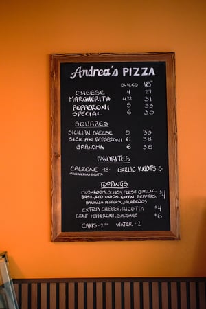 Images Andrea's Pizza