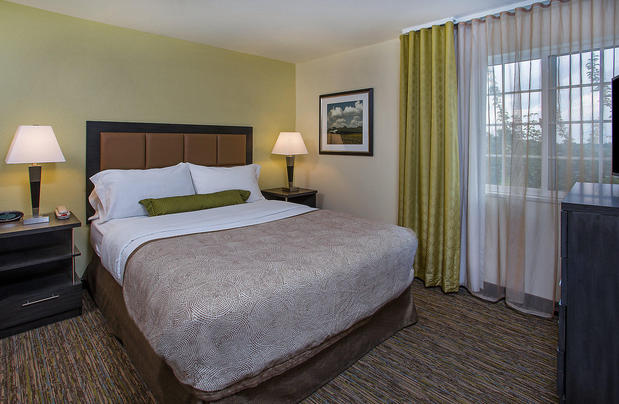 Images Candlewood Suites Louisville Airport by IHG