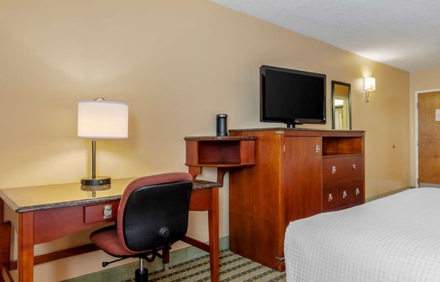 Images Best Western Plus Inn at Valley View